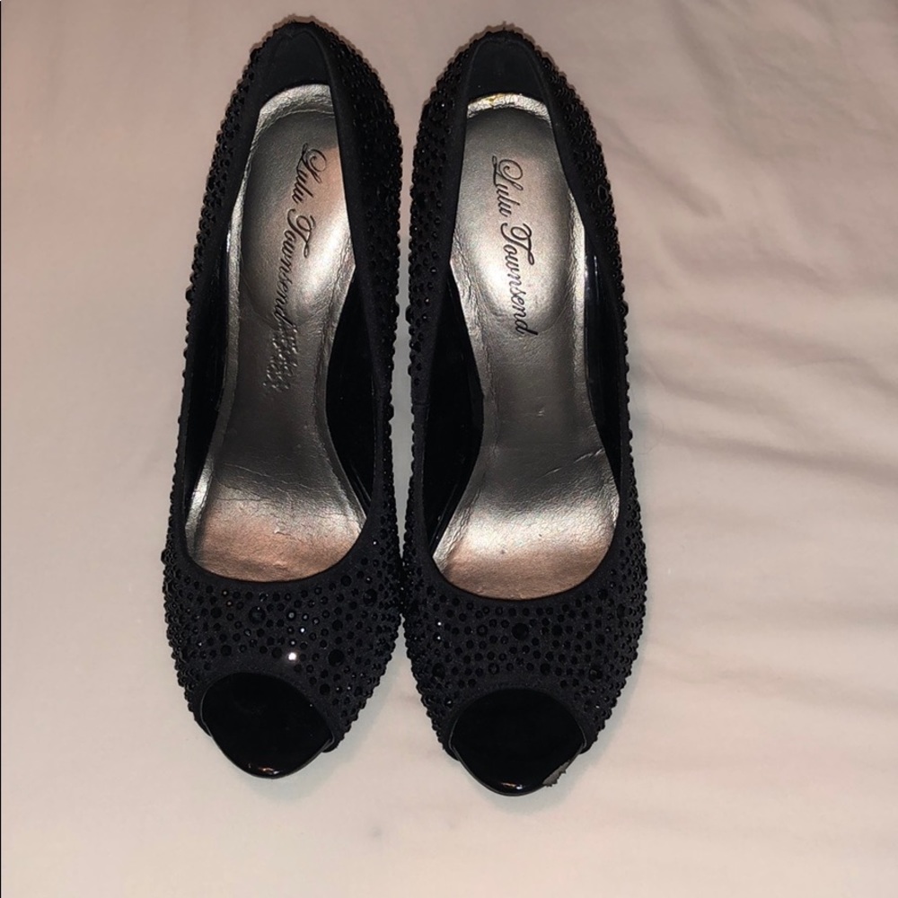 Black Lulu Townsend Studded Heels